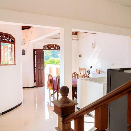 מטרה Surfing Guest House מראה חיצוני תמונה
