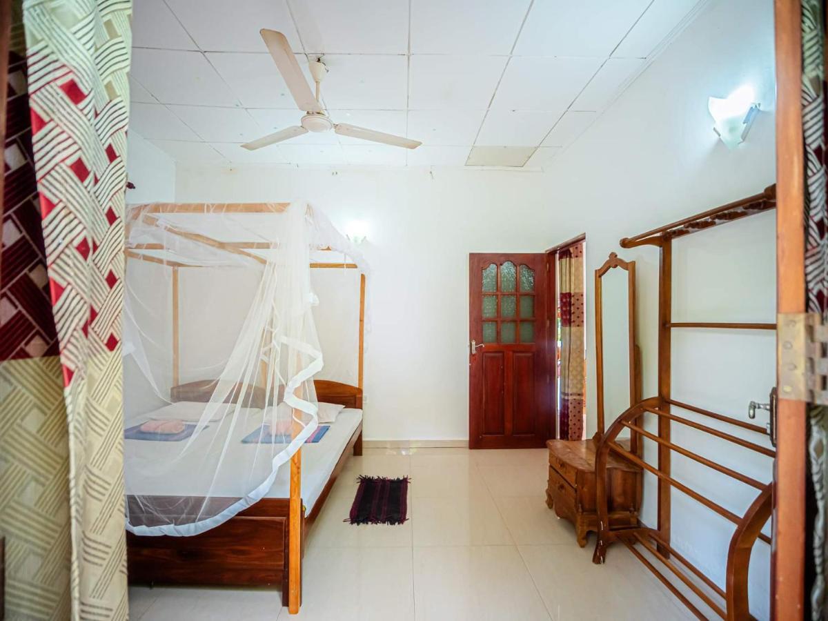 מטרה Surfing Guest House מראה חיצוני תמונה